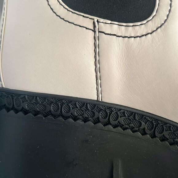 Coach Alexa Leather Bootie in Chalk/Black, New, Size 11 - Picture 12 of 16